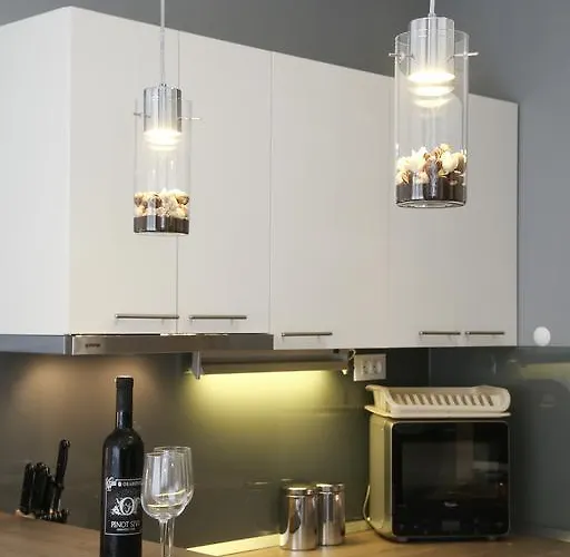 Anna Apartman *