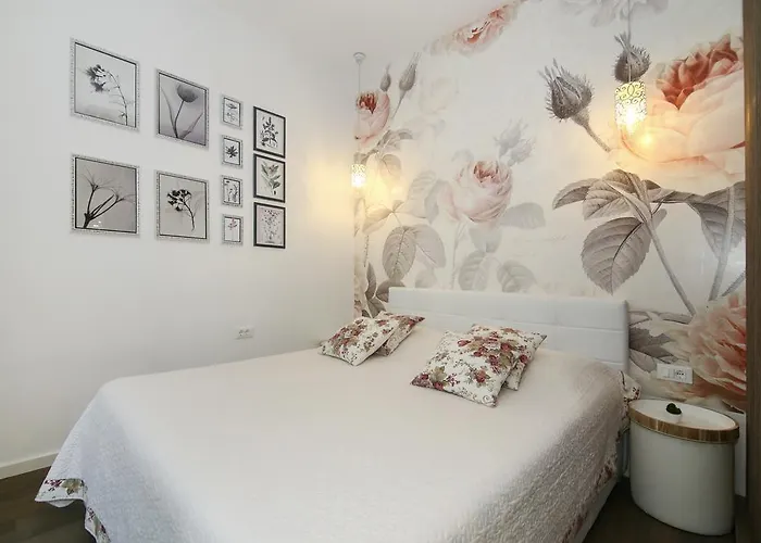 Anna Apartman