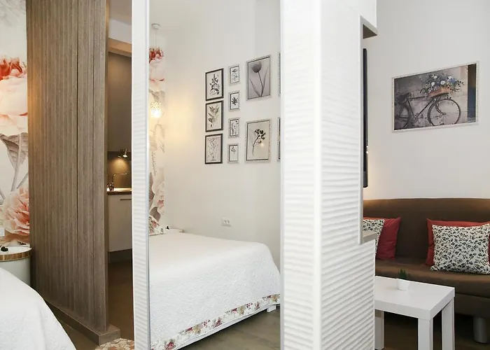 Anna Apartman